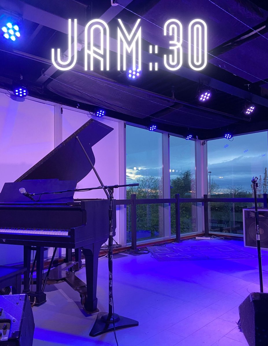 The Blue Room tweet media