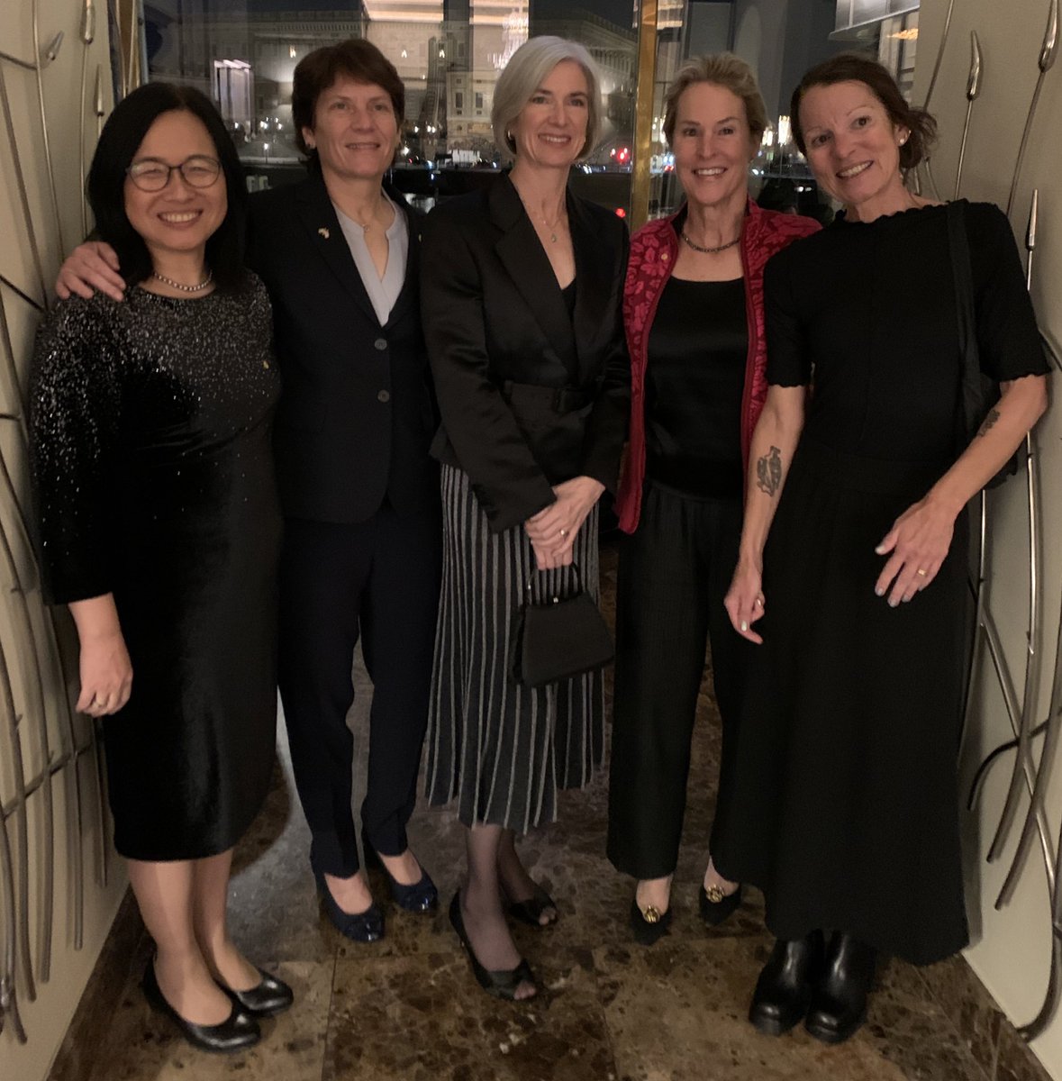 Women chemists! Nobel prize laureates and Nobel committee members! #rolemodels #STEM