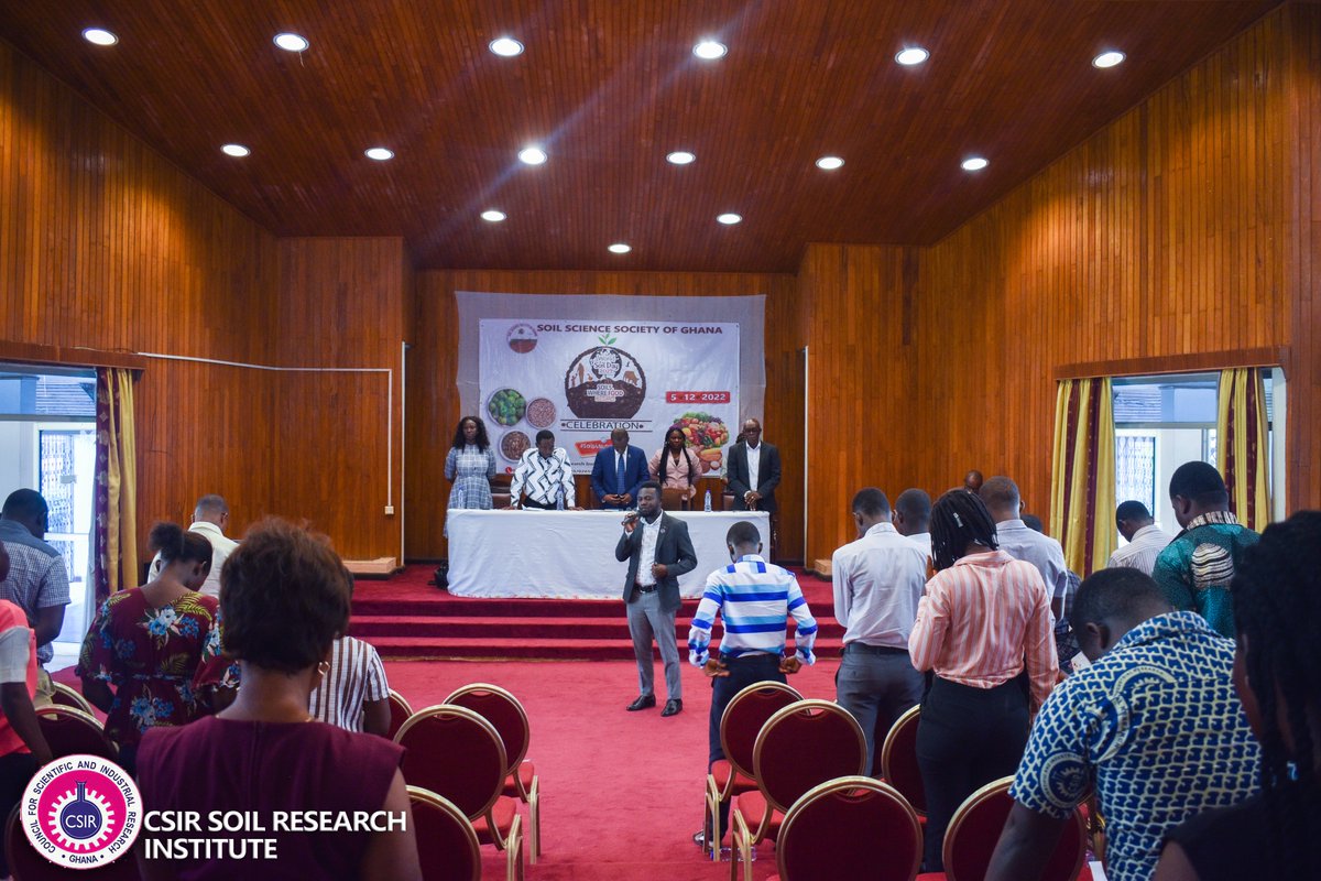 SOIL SCIENCE SOCIETY OF GHANA HOLDS WORLD SOIL DAY 2022 - FOOD STARTS WITH SOILS, TREAT SOILS WELL-PROF. FENING.
sri.csir.org.gh/media/stories/…
#soil #soilscience #soilhealth #WorldSoilDay2022 #WorldSoilDay #environment  #research