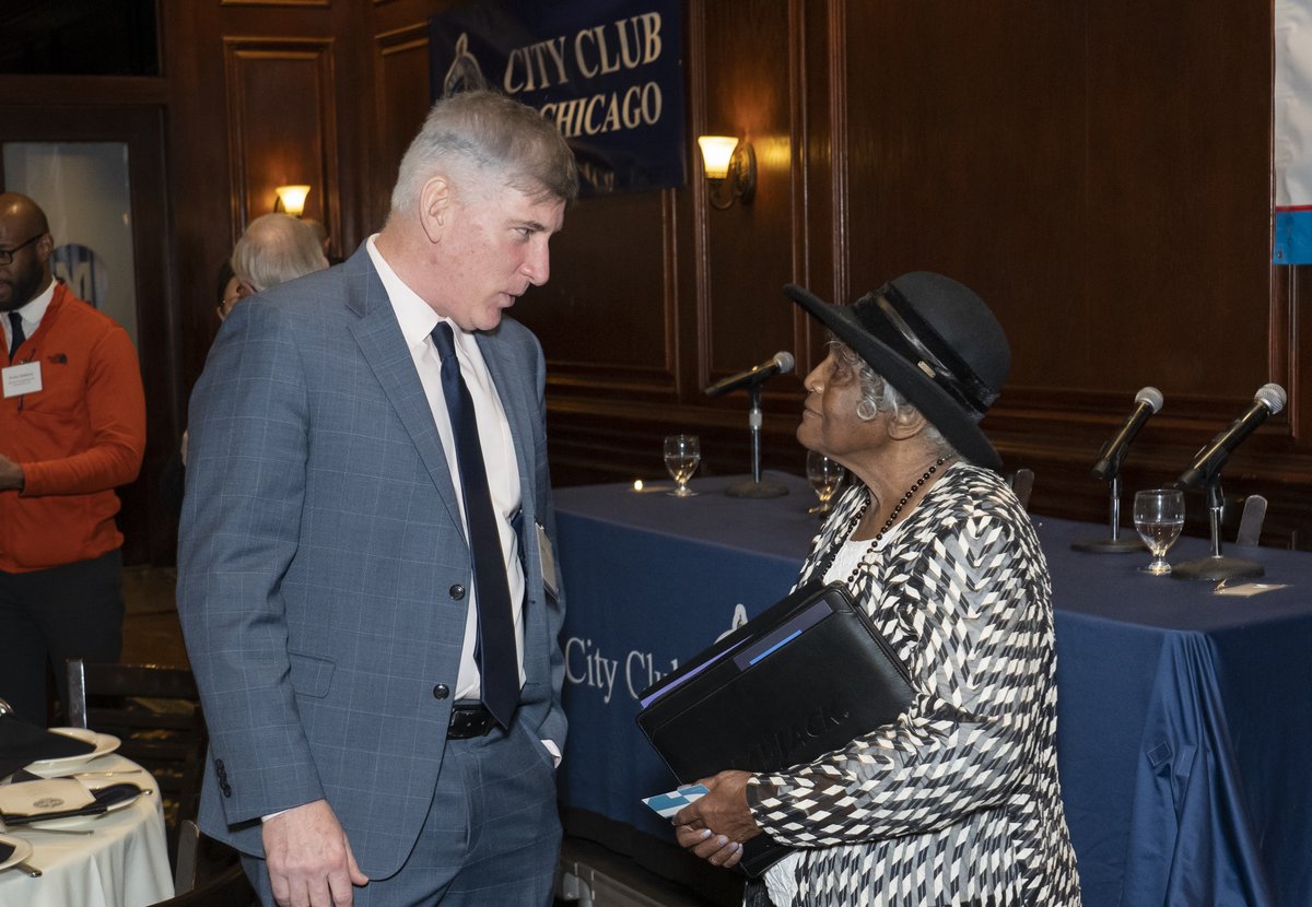 CityClubScene's tweet photo. Future of Chicagoland Transit @CityClubChicago @RTA_Chicago @LReddenRTA @KDillardRTA @DelgadoRep @cmapillinois @hgchissell #TalkCityClub https://t.co/pTWBC1yVIT