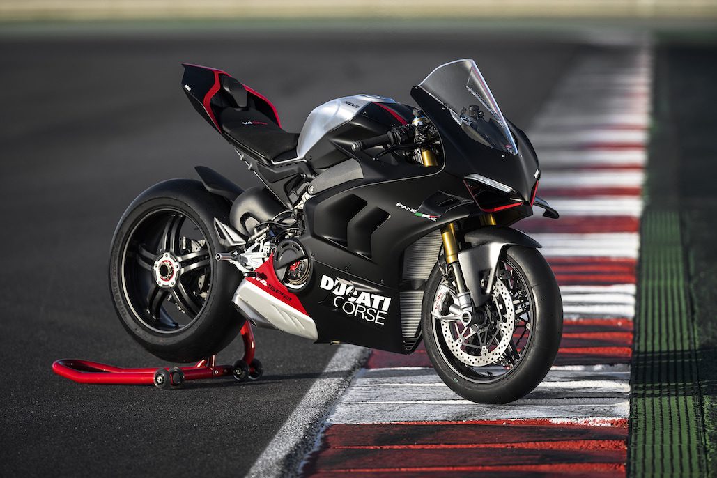 DucatiSPV3's tweet photo. Ducati Panigale V4 SP2 ♠️

#bike #Motorcycles #motorcycle #moto #bikes #Ducati @DucatiUK #BIKER https://t.co/nCNa9YXnJY