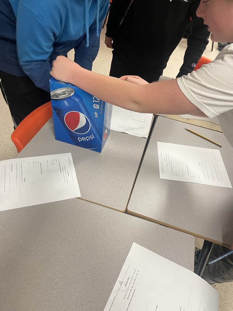 Londyn_Irving's tweet image. Today we explored surface area using Pepsi and Coca-Cola packaging. Students made observations, prediction and calculated which company uses the least amount of cardboard. Which company has the better design? 
#PepsivsCoke #environment #math9 #RHS