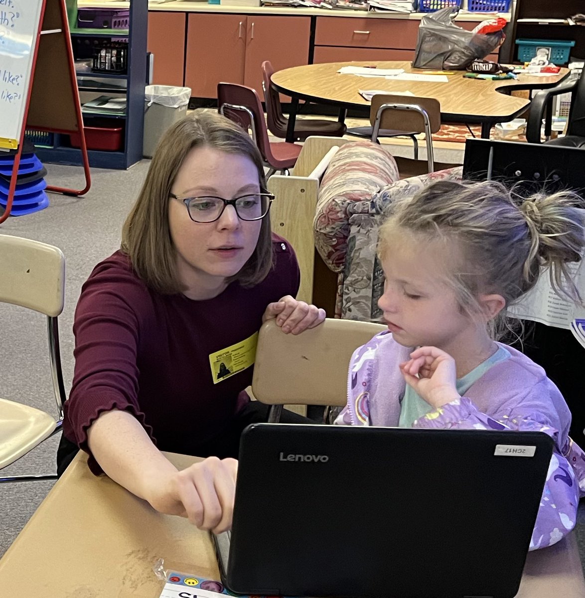mlchenot's tweet photo. Thank you Friederike Bostelmann for coming to code with us today!!! #HourOfCode @ORNL @ORNLCommunity @WBESbears https://t.co/bL4IUuOOZW