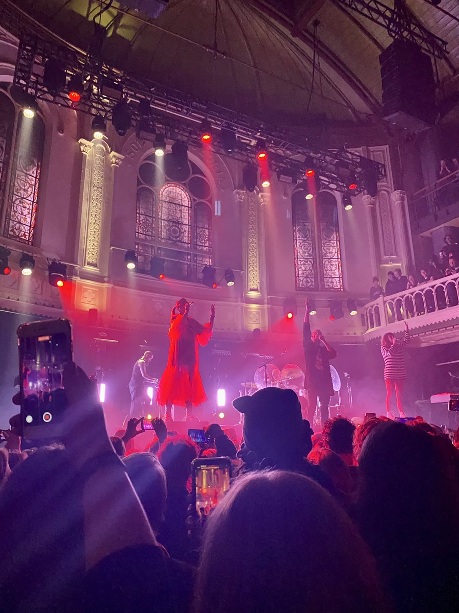 _Andreyisnthere's tweet photo. MOTHER MOTHER WAS INSANE I AM NOT OK (i cried when they played infinitesimal but did we really expect anything else) https://t.co/u5MoCHknlN