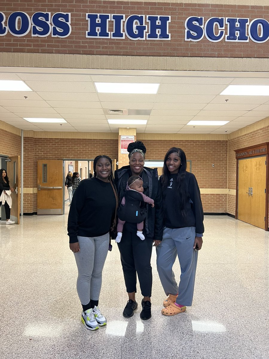 norcrossflag's tweet photo. Congrats to our very own Shalynn Williams and Dominique Woods on both getting an offer from Fort Scott CC and @CoachAprell!! @NHSCommSchool @norcrosssports @GPBsports @GDPsports #gwinnettflag https://t.co/JJBvF9pkYl