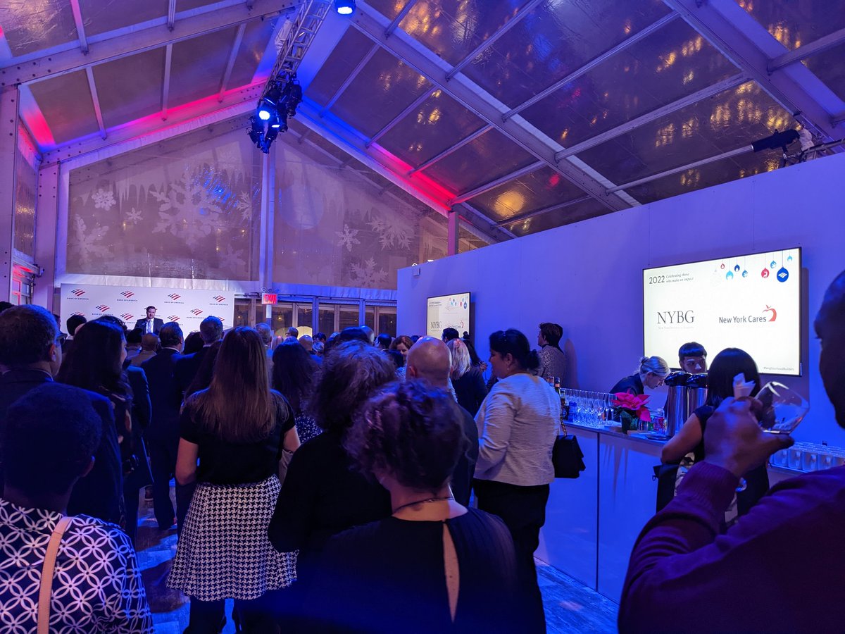 Celebrating social impact with <a href="/BankofAmerica/">Bank of America</a> at the Bryant Park Winter Village tonight! 
#neighborhoodbuilders