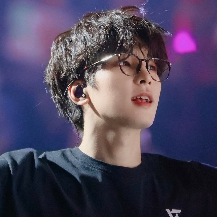 wonwoohyezip's tweet photo. hello https://t.co/8CXxFC9mrp