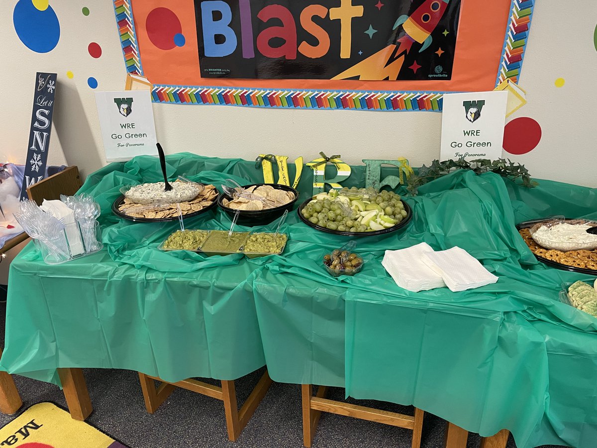 wrefama's tweet photo. Culture is how employees' hearts and stomachs feel about Monday morning on Sunday night.
WRE teachers received a refresher and green goodies before completing their @PanoramaEd survey!
#DeSotoISD #OneTeamOneSound #WREIsThePlaceToBe #GoGreenEvent https://t.co/qOka2vRKXF