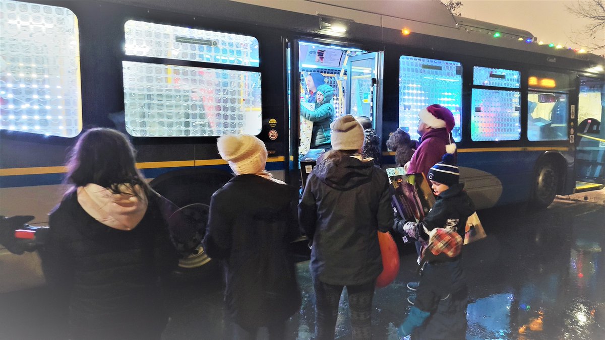 vanbcstakecomm's tweet photo. The Reindeer Bus rides again!! 839 new Toys for Tots collected at the Templeview Pavilion. We shared hot chocolate, cookies and the best feeling of all -- giving to help others at Christmas!
#lighttheworld #translinktoysfortots #vanbcstake https://t.co/Hrwos53Kmd