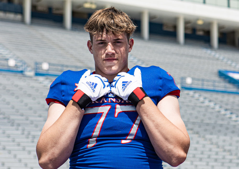 JayhawkSlant tweet media