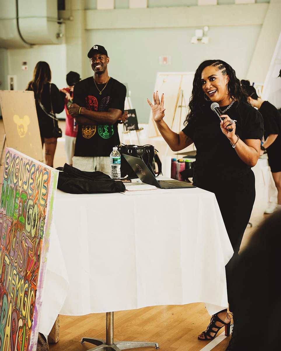 ROSGO21's tweet image. Hosted “Tech Runs Basel” presented by @TheNBPA &amp;amp; @techrunsdao &amp;amp; a live taping of @Ballerz_Nation as part of an interactive art, tech &amp;amp; hoops experience at Art Basel!
⭐️Panel: @BaronDavis, @QueGaskins president NBPA THINK450, @DT_32 TR founder, @Neural_Labs &amp;amp; @Ballerz_Nft leaders!