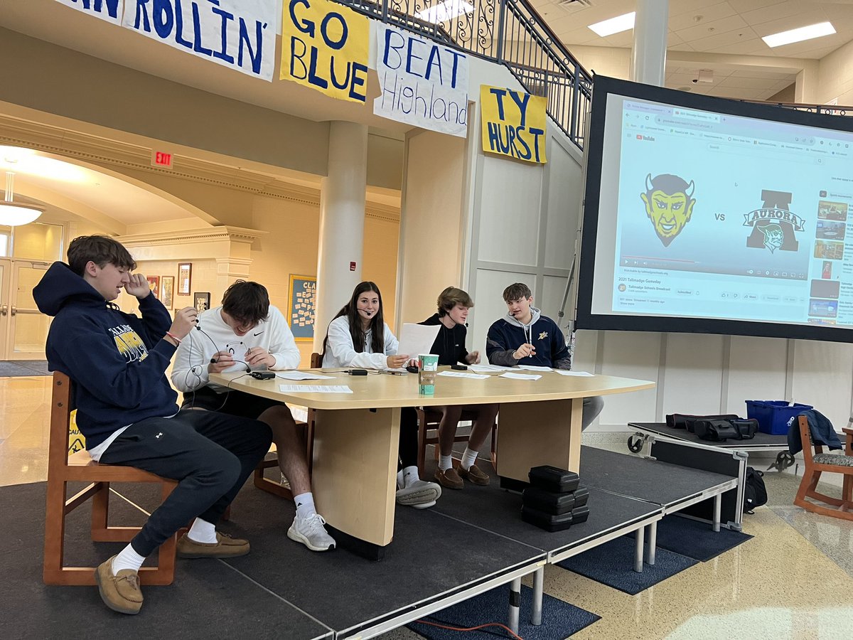 Mrs. Headrick tweet media