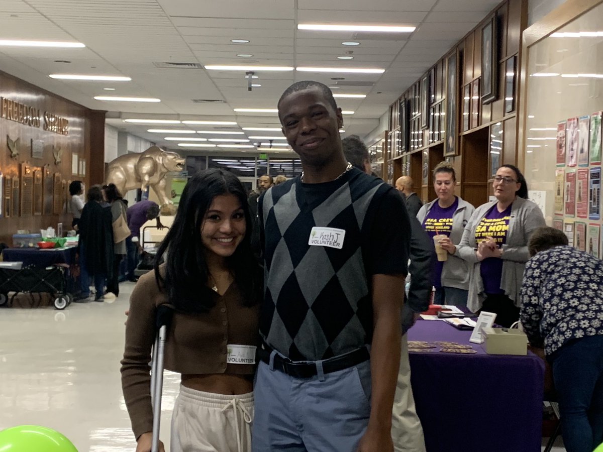 Susan Elliott (@skelliottsusan) on Twitter photo 2 of our <a href="/UpperMorelandSD/">Upper Moreland Township School District</a> student volunteers are ready to welcome you to our Wellness Fair! Many vendors, food & raffle prizes. Come join us at the high school until 8:30pm tonight! 2 of our <a href="/UpperMorelandSD/">Upper Moreland Township School District</a> student volunteers are ready to welcome you to our Wellness Fair! Many vendors, food & raffle prizes. Come join us at the high school until 8:30pm tonight!