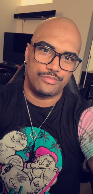 Birthday eve for trip 33 around the sun. Hello Zaddy phase? #zaddy #gayseattle #gaypup #singlelife https://t<a href="/tag/zaddy"class="tags"><span>#zaddy</span></a><a href="/tag/singlelife"class="tags"><span>#singlelife</span></a><a href="/tag/gaypup"class="tags"><span>#gaypup</span></a><a href="/tag/gayseattle"class="tags"><span>#gayseattle</span></a>