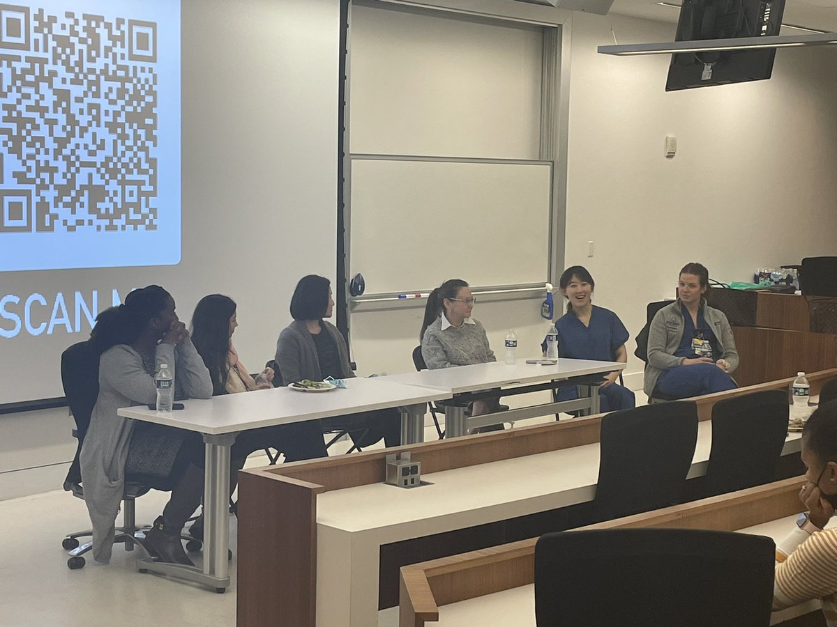 Inaugural Johns Hopkins SOM Women in IR panel discussion @JohnsHopkinsIR @SIRRFS @womenirads Great discussions on work-life balance, IR training, mentorship, and tips on advocating for yourself. The future of IR is bright!