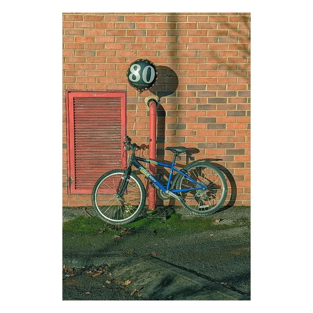 camera_daddy's tweet photo. I don't know whose birthday it was but I hope when I'm 80 that I'm still able to kick it on a bicycle!

#streetphotography #bicyclelife #instamood #documentaryphotography #lifegoals https://t.co/RTlksTTFgD https://t.co/j2zzwY2BCZ