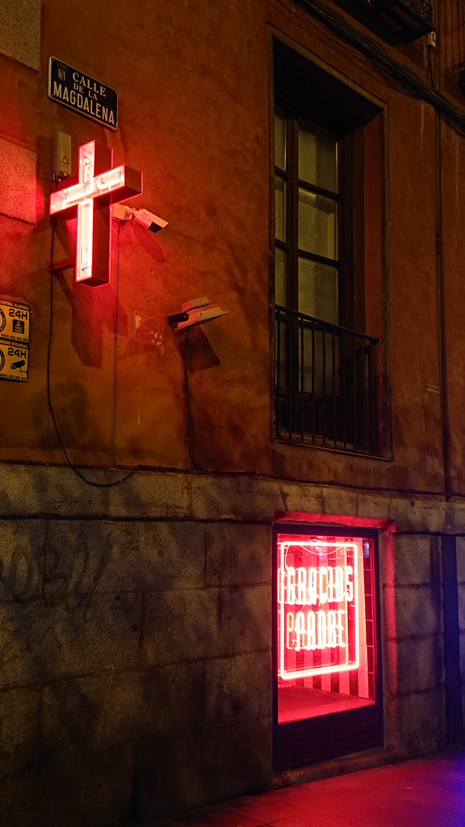 NunezBargueno's tweet photo. This is #postsecular #Madrid  😇 https://t.co/SnXORH5k2I