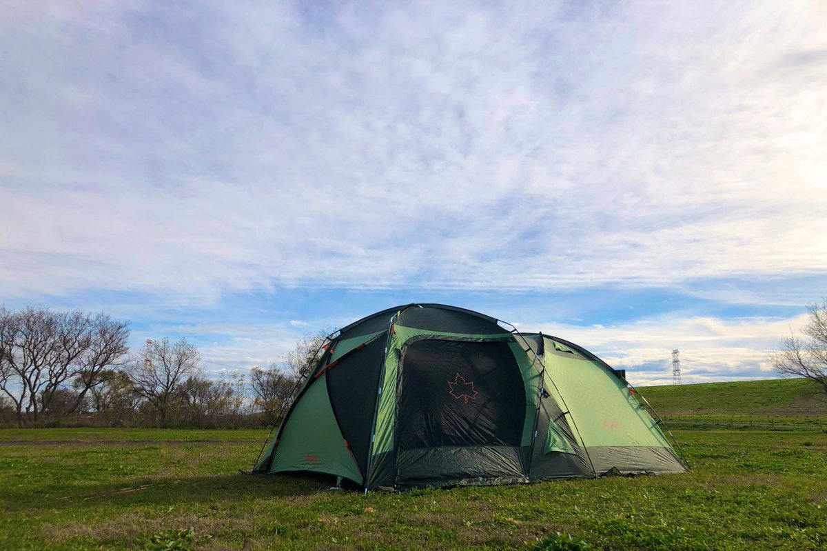FamicammpBazzz's tweet photo. Twitter初めてもうすぐ1年、好きなもので改めて自己紹介を…
🏕キャンプ
主にファミキャン、たまにグルキャン、ソロに憧れ、テントはロゴスツールーム
🚲バイク
ブリヂストン XB1
📷一眼レフ
Nikon D5500
最近ブログ始めました
https://t.co/Bwsqv28595
エコで楽しいおじさんライフを目指してます(^^) https://t.co/mih38N7eBy