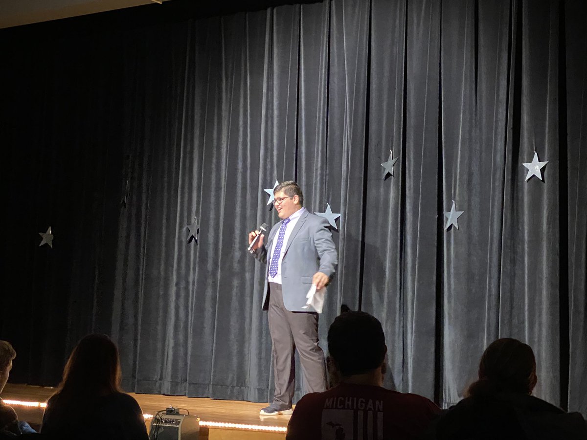 Van Hoosen Middle School tweet media