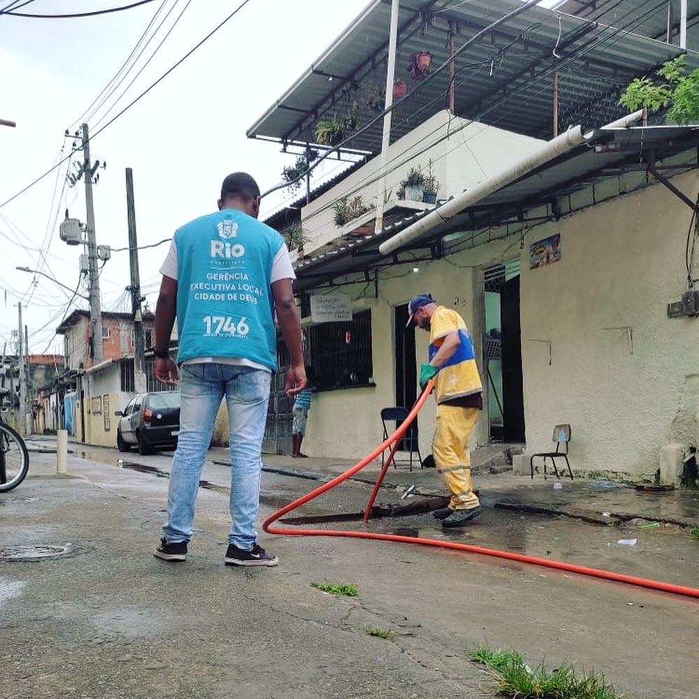 CddGel's tweet photo. Rotina GEL CDD!

Muita entrega de serviços públicos, intervenções com diversos órgãos e implantação de equipamentos.

@Prefeitura_Rio 
@comlurbcomunica 
@Conservacaorio 
@JuvRio 
@fpjoficial https://t.co/uZSFeW9EDI