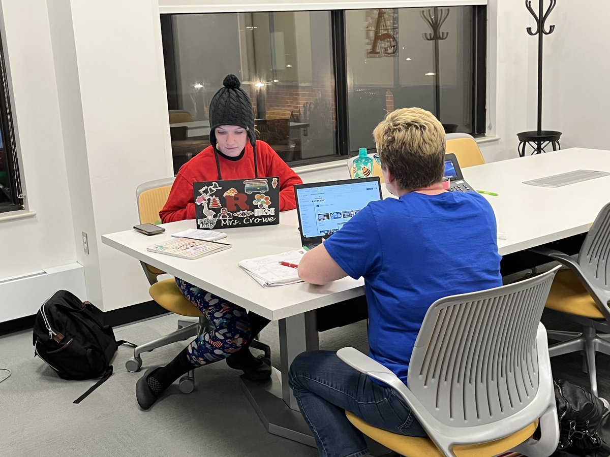 Great evening at the @AlbrightTExpL Teacher Sanctuary! Educators from across Berks County coming together to collaborate. #powerful <a href="/albright_sps/">Albright College's School of Professional Studies</a> @AlbrightCollege <a href="/GovMifflinSD/">Governor Mifflin</a> <a href="/WilsonSchlDist/">Wilson School District</a> <a href="/WyoAreaSD/">Wyomissing Area SD</a> <a href="/FASDTigers/">Fleetwood Area School District</a> <a href="/RDGschools/">Reading School District</a>