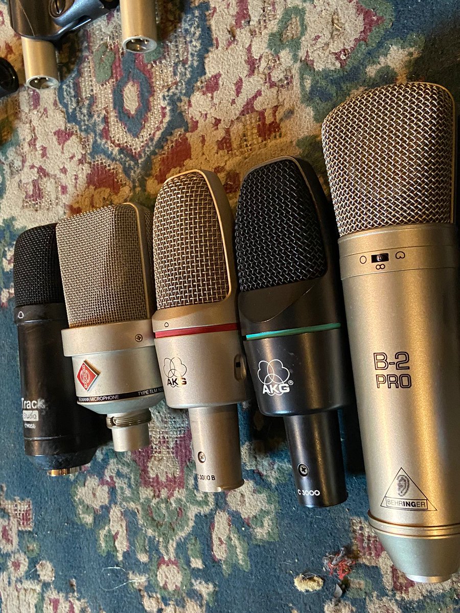 StudioMajorem's tweet image. #studiomajoren #estudiodegravação #estudionatijuca #neumannmic #akgmic