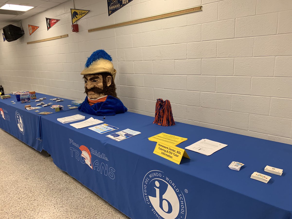 Plaza Middle tweet media