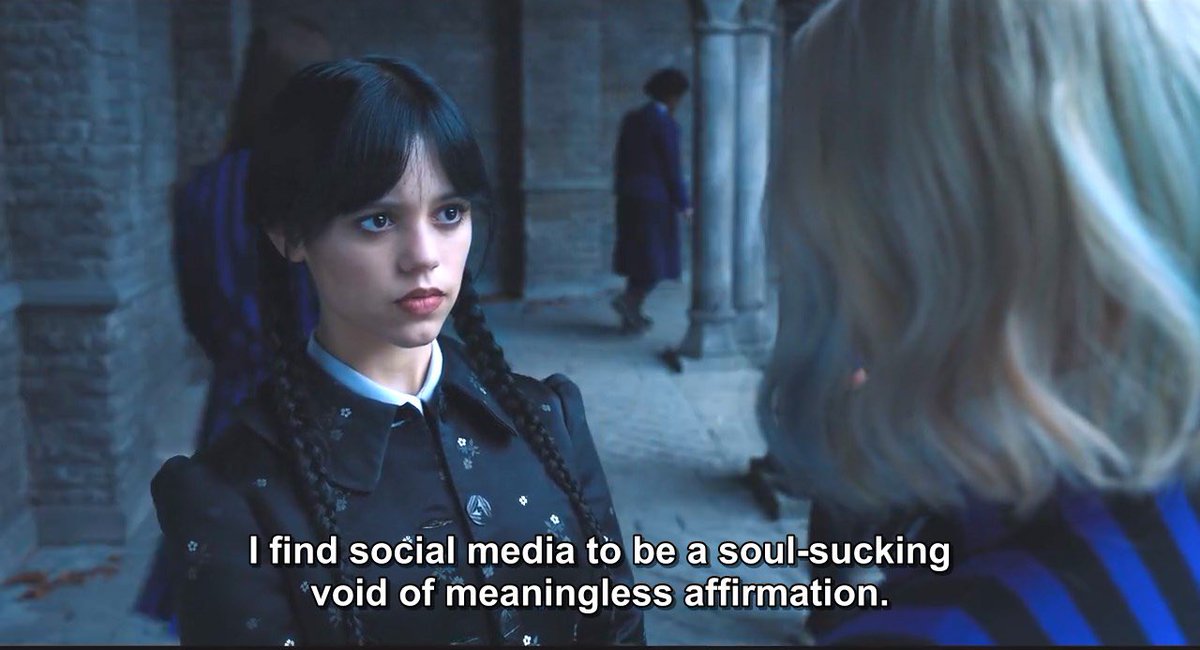 Me: a social media manager

Also me: