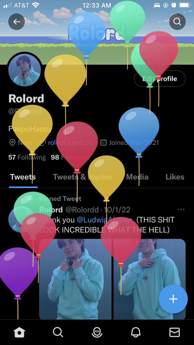 Rolordd's tweet photo. birthday moment https://t.co/9PJHq5yuaS