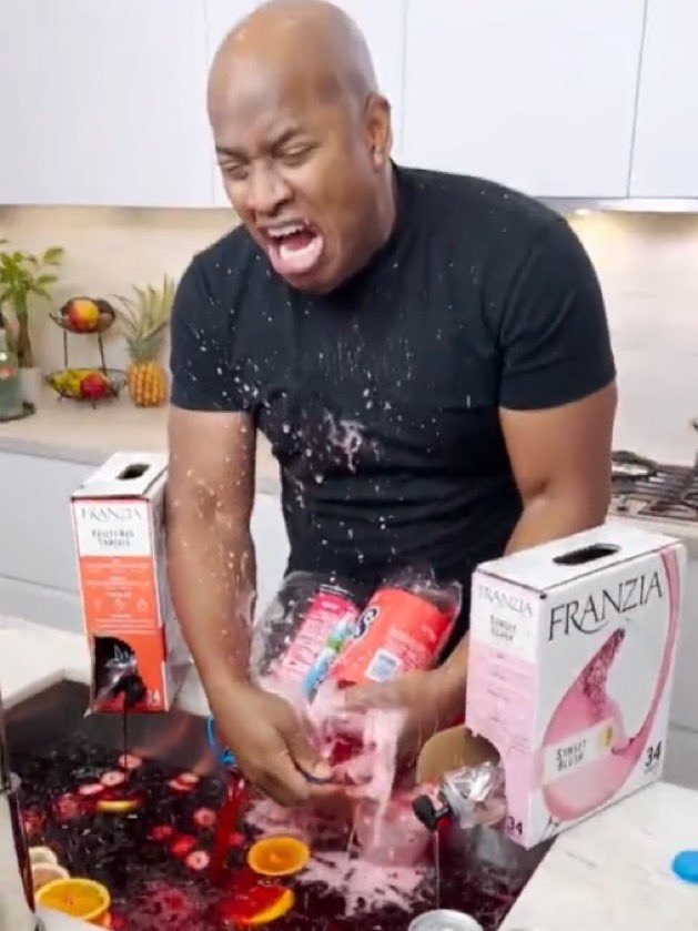 FondofHOUsports's tweet image. You're throwing a party for your friends and see this man cooking up these in your kitchen "for everyone", what's your next move? #TipsyBartender