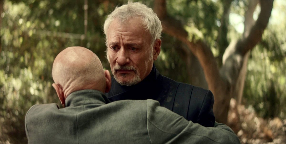 8/ “Farewell, mon capitaine. It's time for me to go.'
'But not alone. Isn't that the point of all this?'

Q’s face! 

#StarTrekPicard