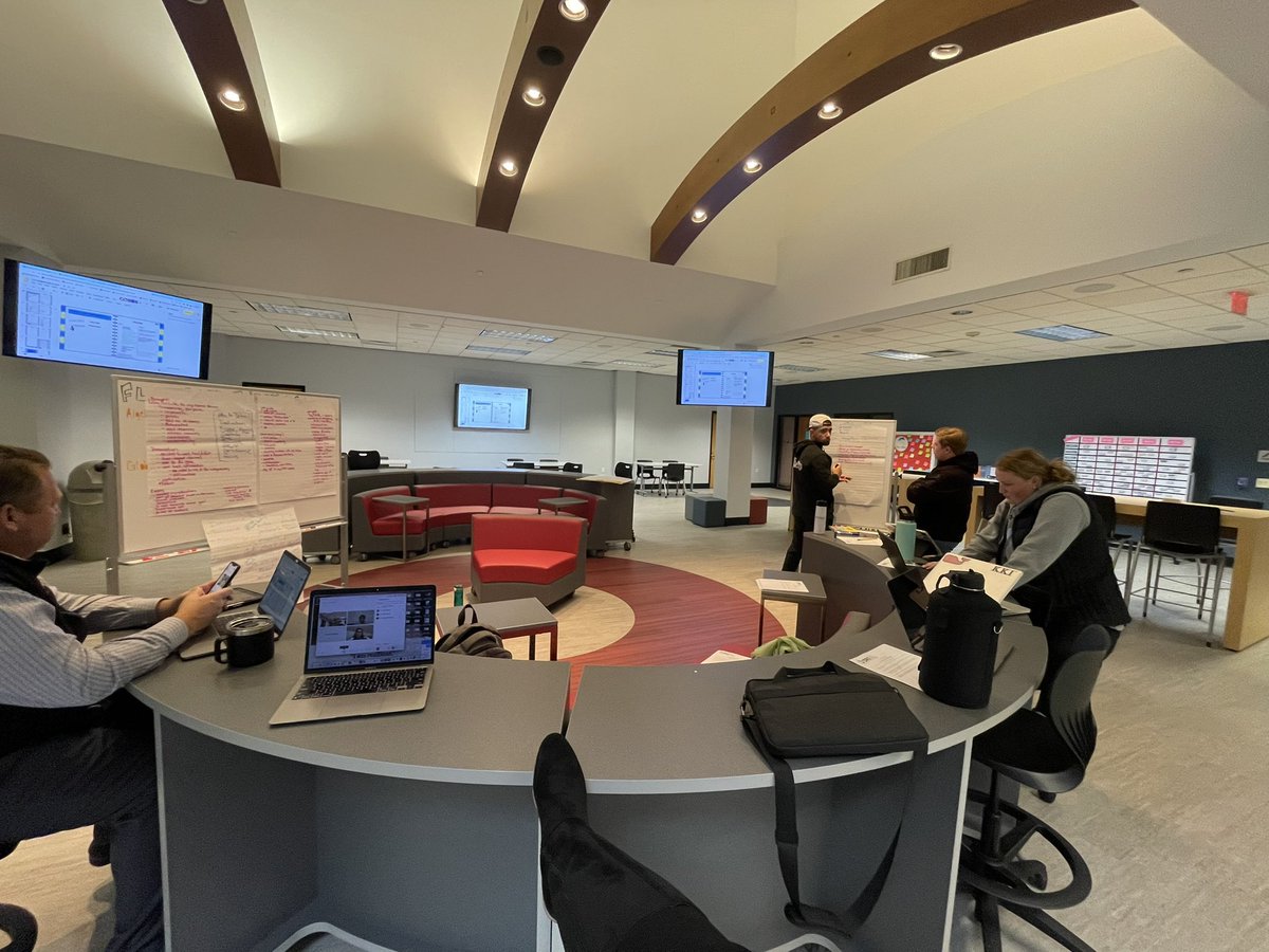 Jennmaich's tweet photo. "What is the best work you've ever done?" What themes emerged from our stories? #effort #purpose #persistence #productivestruggle We are always most proud of the work that we actually had to WORK FOR. #liuedtech https://t.co/bWTSHuLd56