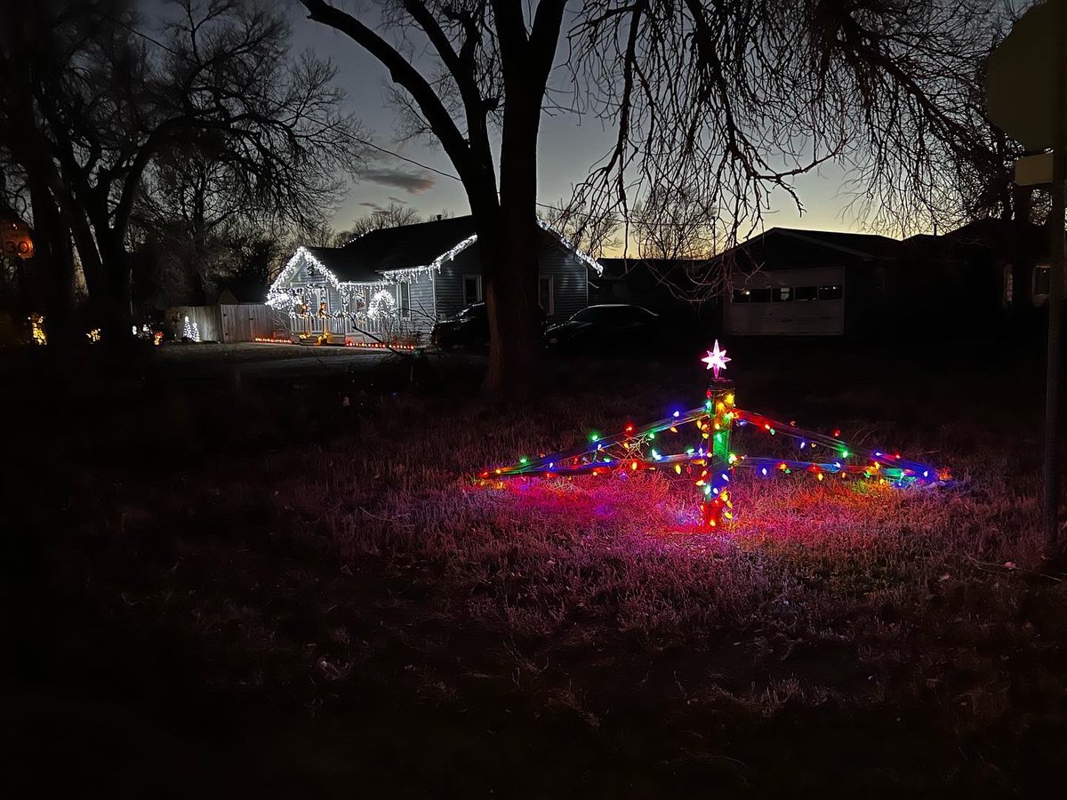 Even an old Grinch like me can’t help but get into the holiday spirit. Love our little Christmas cottage this time of year. @brom_jessica