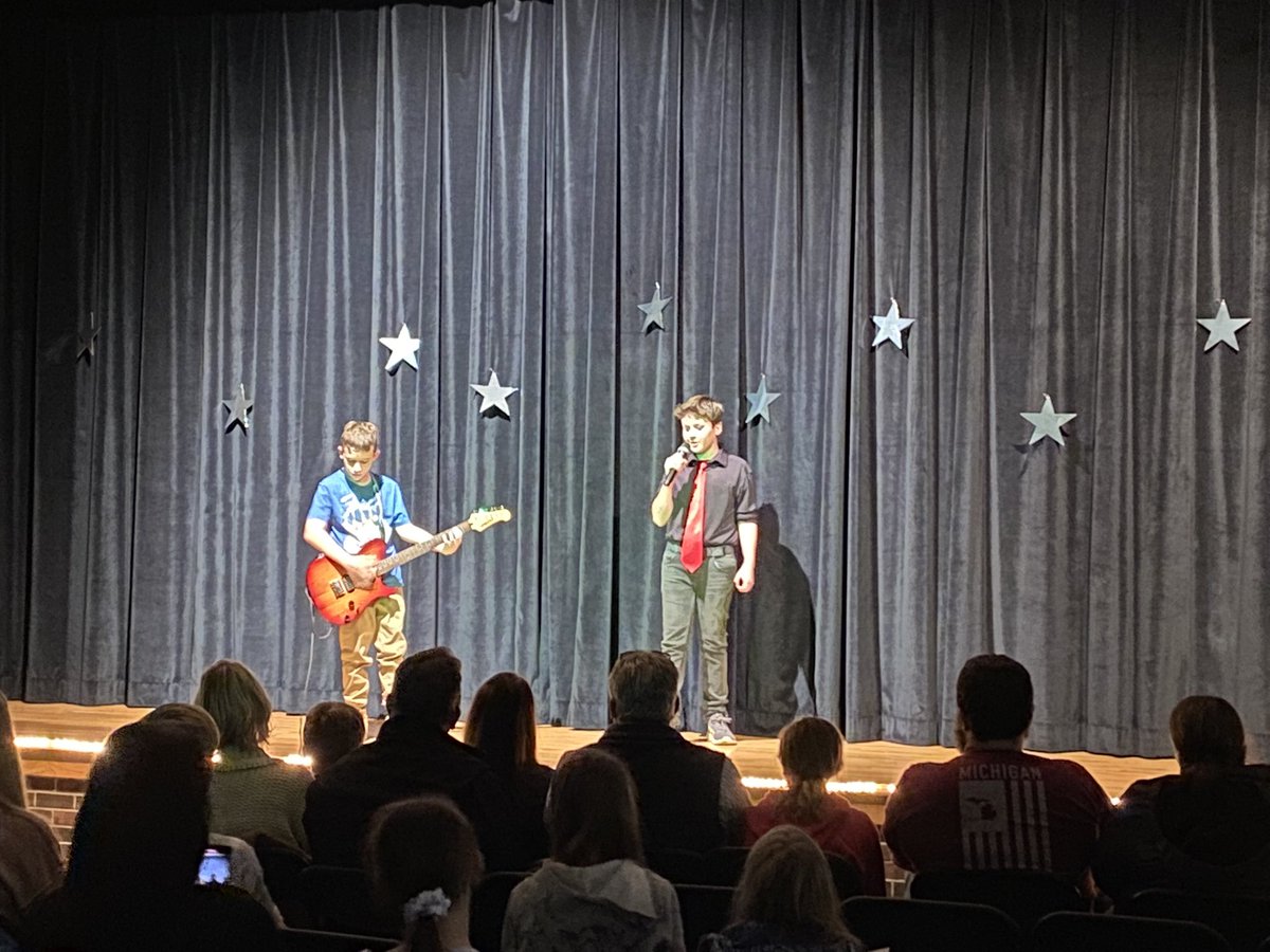 Van Hoosen Middle School tweet media