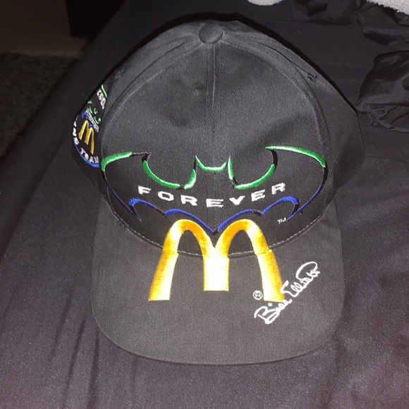 donnahoffman430's tweet photo. So good I had to share! Check out all the items I'm loving on @Poshmarkapp #poshmark #fashion #style #shopmycloset #josephlyman #chill #mcdonalds: https://t.co/CEmzcWJOak https://t.co/dxQWD2bnhc