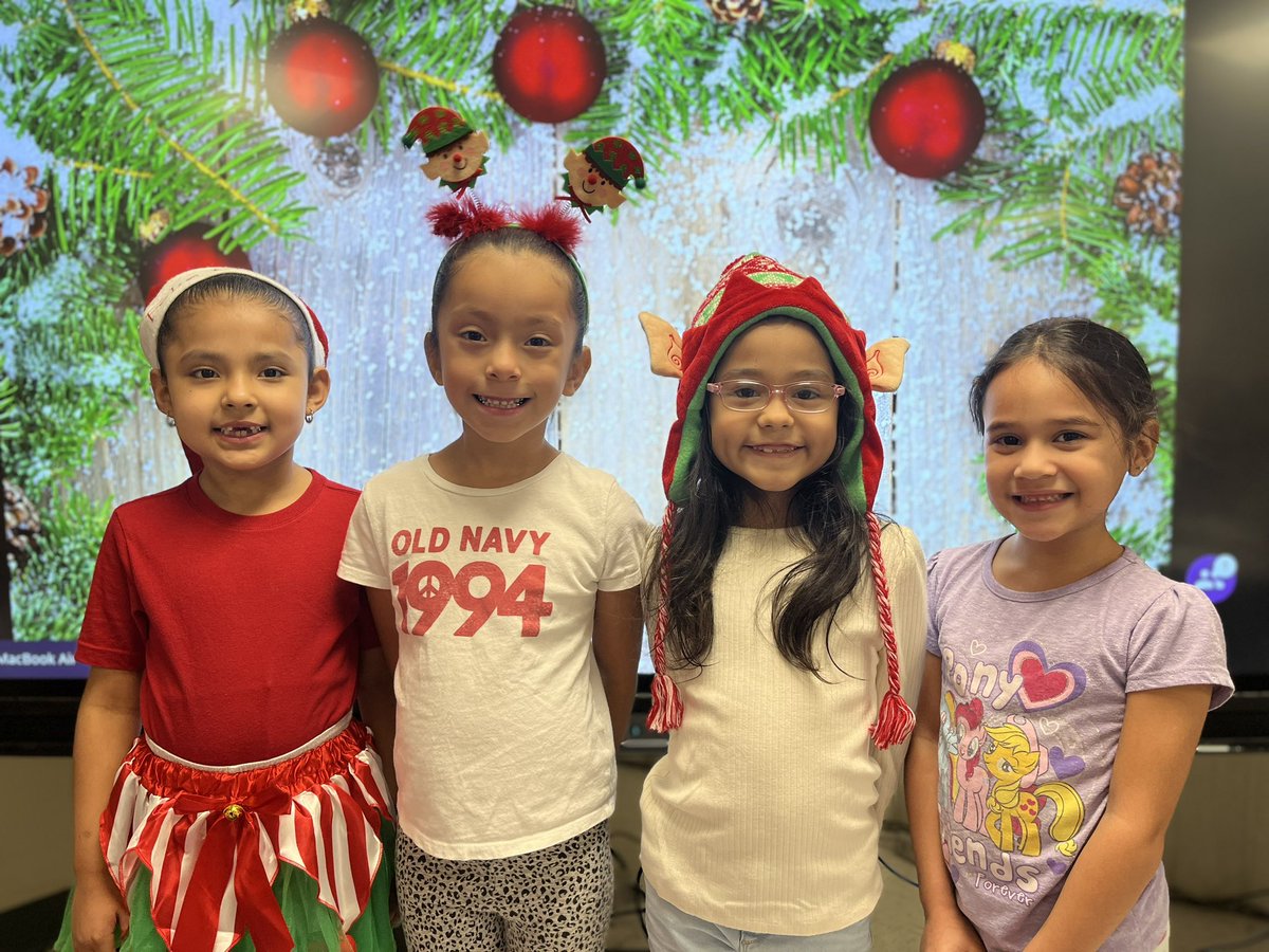Santa’s little Elves 🎄🥰🎅🏼 #elfday <a href="/warriors112/">Wilson Elementary</a>!