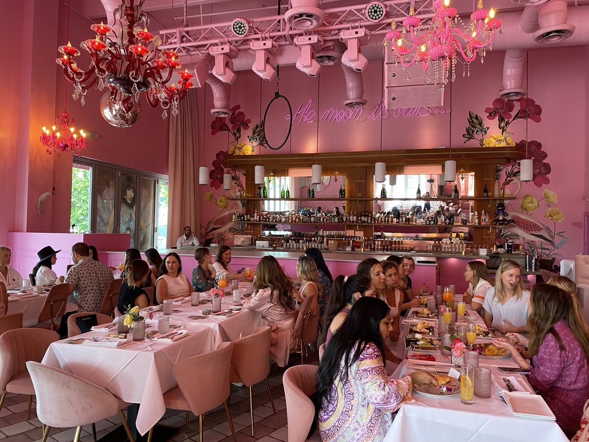 Thank you @MissOCoolGirls <a href="/unblcd/">unblcd</a> <a href="/CoinQueens/">CoinQueens Ordinals | Self Fulfilling Utility</a> for hosting this amazing brunch with all of these wonderful women in web3 who are building, creating, empowering and grinding every day! <a href="/edalouparis/">EDALOUPARIS.9dcc.eth</a> <a href="/TaliaZoref/">Talia Zoref</a> <a href="/EyesoFashionNFT/">Eyes of Fashion Group</a> <a href="/debranipp/">deb777.eth</a> <a href="/Kim_Currier_/">Kim Currier (she/her)</a>  <a href="/web3heather/">Heather</a>