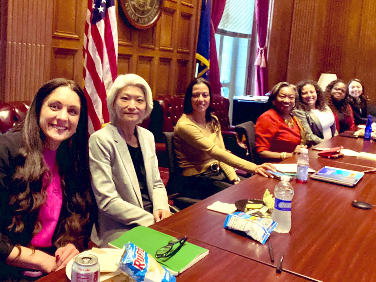 The NY Senate has an incoming class of ALL women for the first time in its 245-year history 🎉

Can’t wait to work with
<a href="/jess_scarcella/">Jessica Scarcella-Spanton</a>
<a href="/Iwen4NY/">Iwen Chu 曲怡文</a>
<a href="/NYSSenatorMRM/">Senator Monica R. Martinez</a> 
<a href="/Fernandez4NY/">Nathalia Fernandez</a>
<a href="/leawebbforny/">Lea Webb</a> 
<a href="/Gonzalez4NY/">Kristen Gonzalez</a>