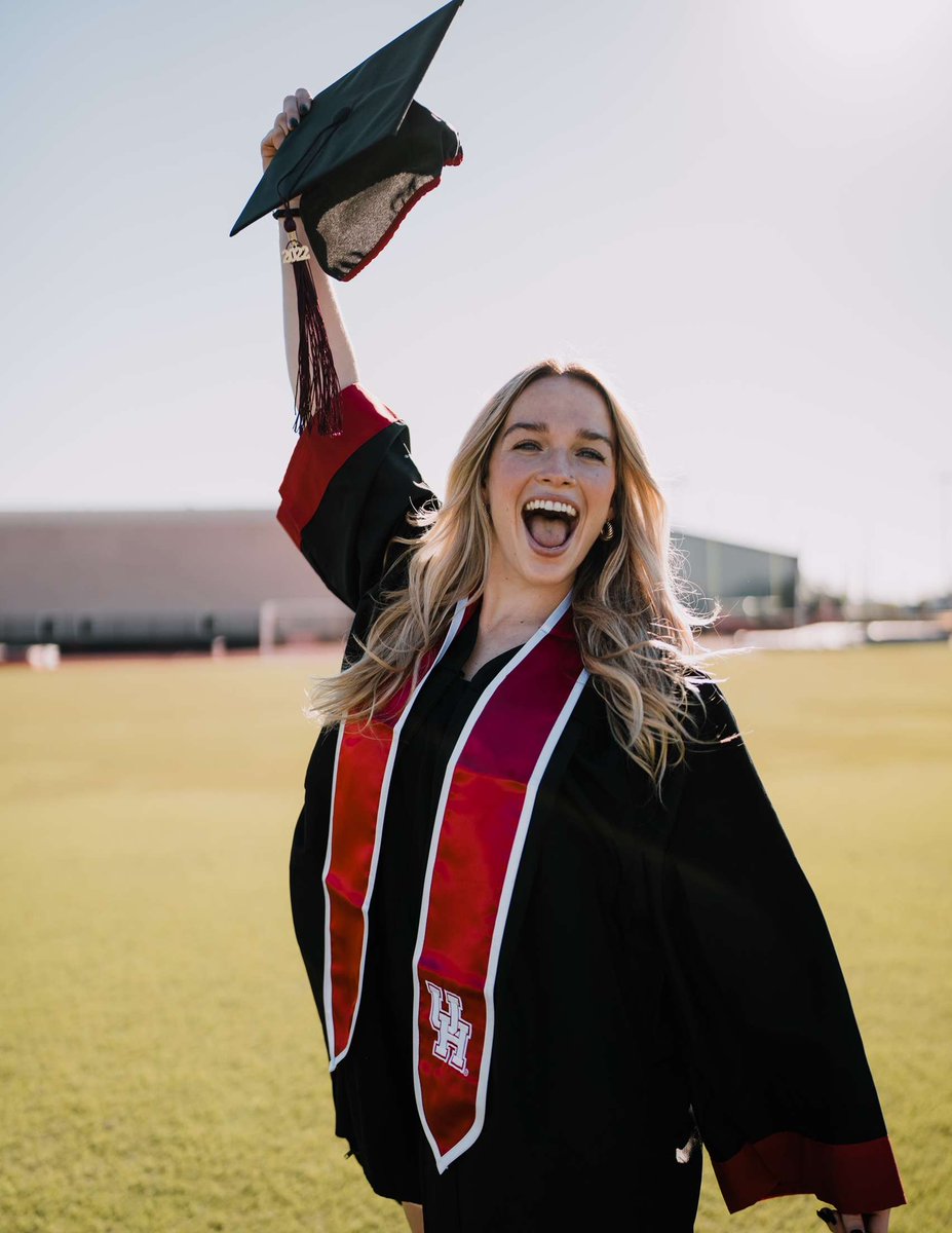 DavidWGear's tweet photo. So stinking proud of @GearMadison!  She graduates with her degree in 10 days and has landed a fantastic marketing job. https://t.co/uyFmaNyP3G
