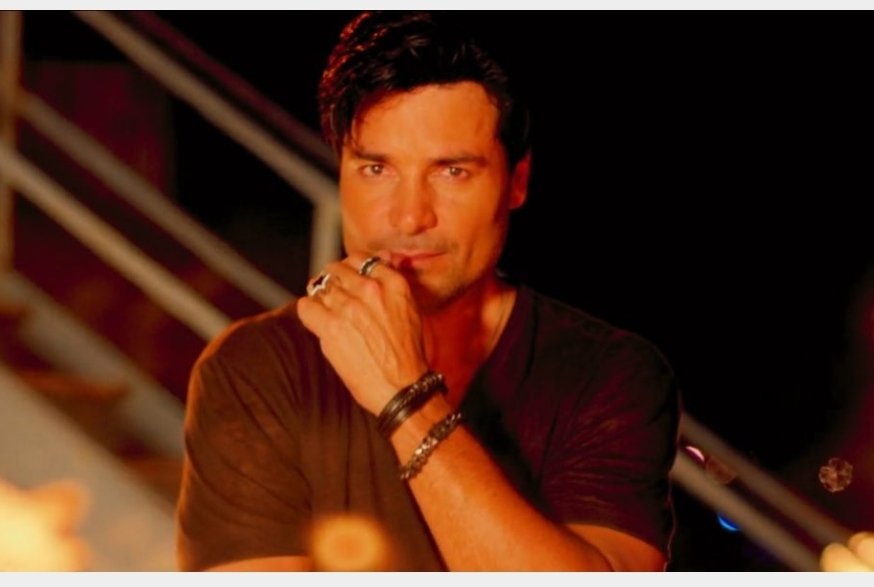 CHAYANNEPYDC's tweet photo. @CHAYANNEMUSIC Inolvidable #chokachoka 🥰😍💋❤ @CHAYANNEMUSIC con @ozuna  #chayanne https://t.co/dJSgS3vKfY