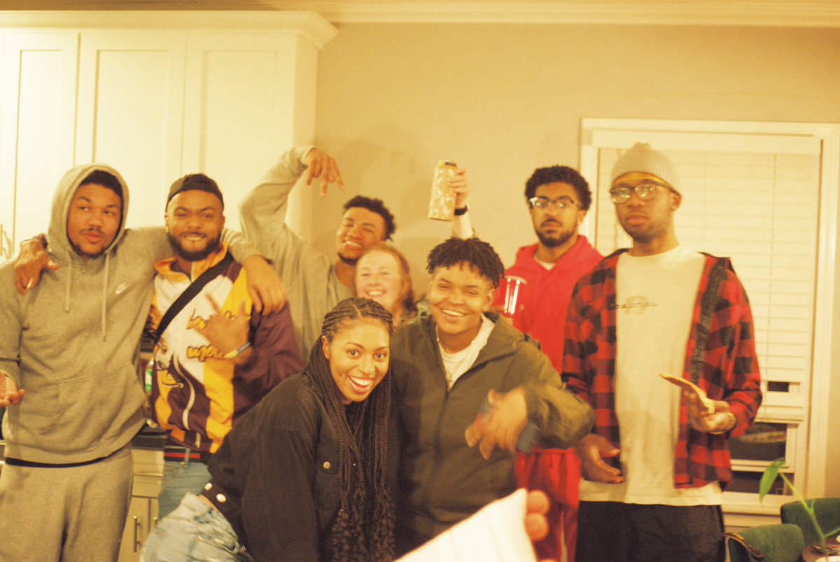 stunnatiff's tweet photo. family | mob ties🩸 https://t.co/xGzF1eNyYQ