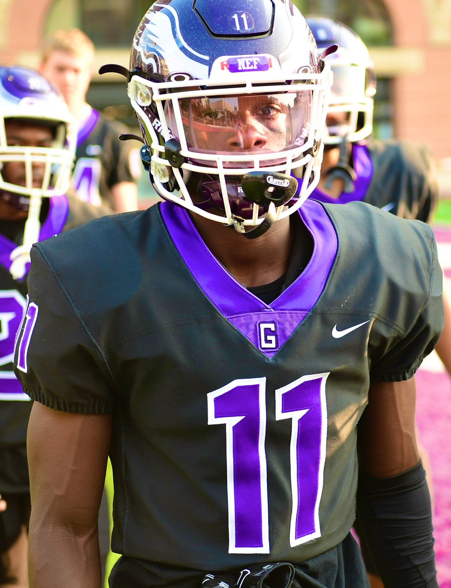 BoguesJalen's tweet photo. Senior Highlight Tape! https://t.co/tXROCW3lLh https://t.co/ewMJZotTYy