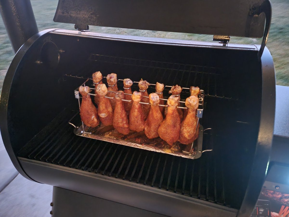 702_bbq's tweet photo. My first time using my new @TraegerGrills I am doing something simple. 

1. Chicken drumsticks ✅️
2. Awesome @fragoutflavor ✅️
3. Good BBQ sauce @sbrbbq ✅️
Now I wait an hour or so. Finished product pic to come! 😋 https://t.co/tLATXTgenE