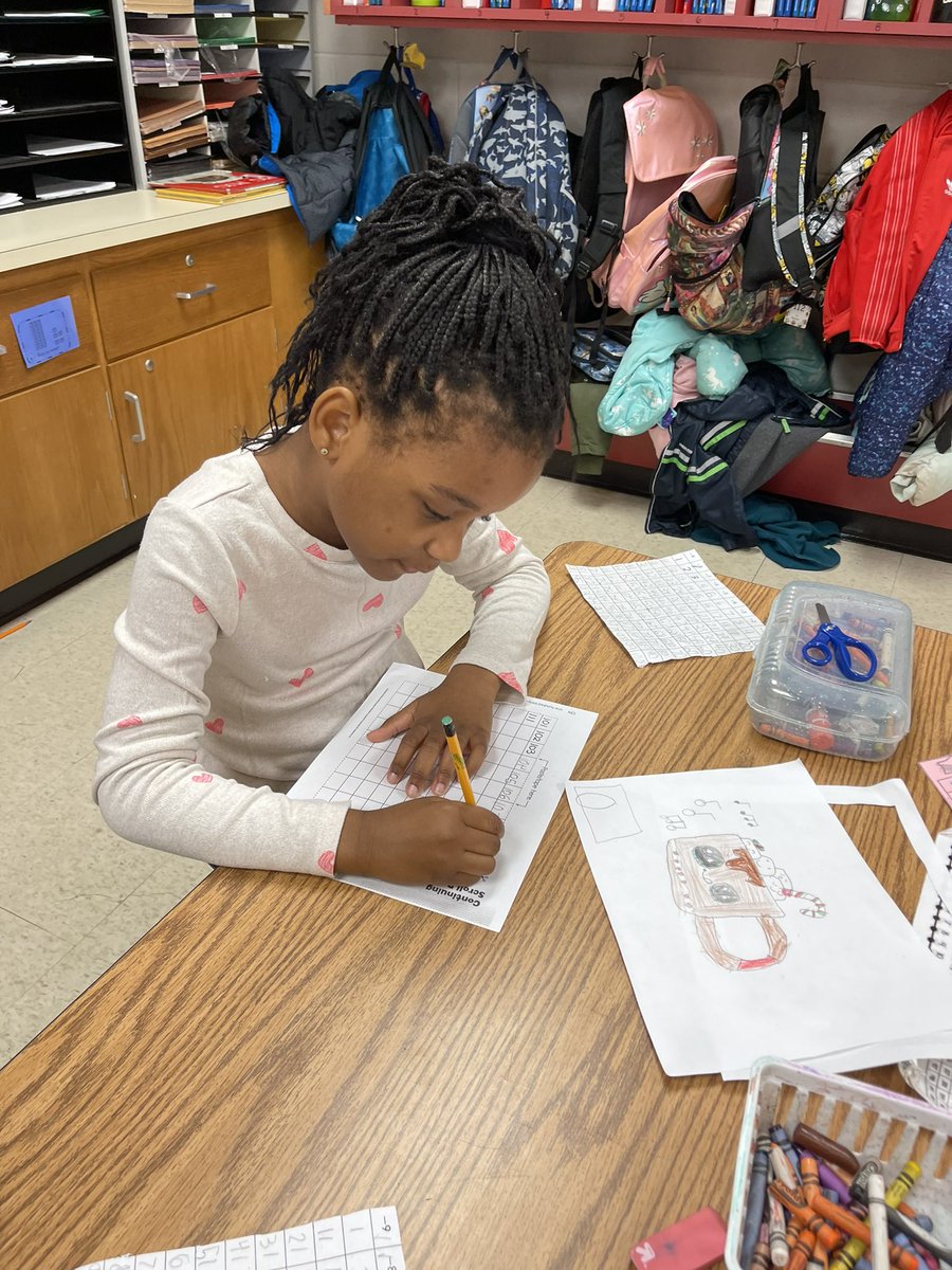 Working on number scrolls. <a href="/EES_Mustangs/">Erpenbeck Elementary</a>