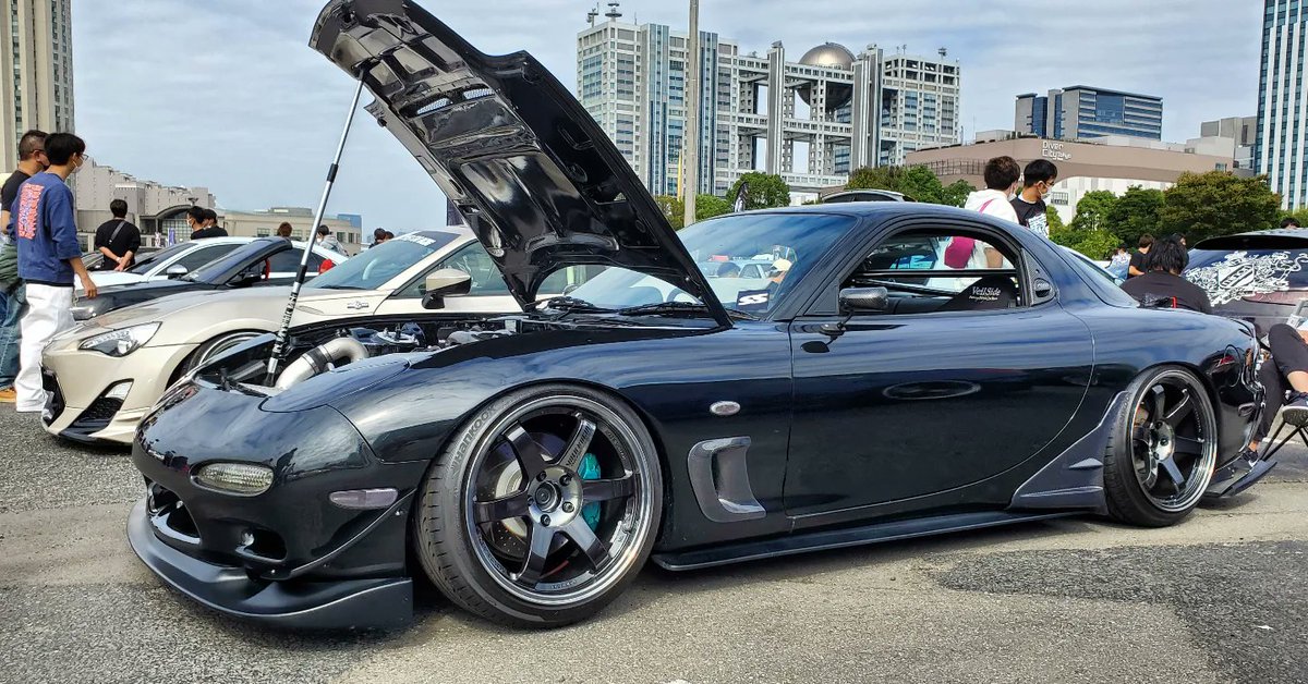 jdmglobalWH's tweet photo. Who doesn't love a good FD, especially when it's sitting on TE37s and has a big GReddy turbo!
#FD3S #fdrx7 #RX7 #rotary #jdmgram #jdmlife #jdmculture #jdmdaily #jdmlegends #stancenation #stancenationjapan #hellaflush #fitment #slammed #panspeed #reamemiya #scootsports https://t.co/PP1kwH1JNi