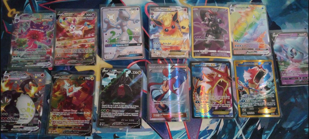 Deadscout11's tweet photo. new crazy pull box in stock come check it out and  get in on the action!! PKMN,WIXOSS,WEISS,Demon Slayer,goddesstory follower/sub goal come hang out and get in on the action https://t.co/sFeyTkukxC #pokemon  #pokemoncommunity #pokemontcg #Giveaways https://t.co/WsvrlDnooM