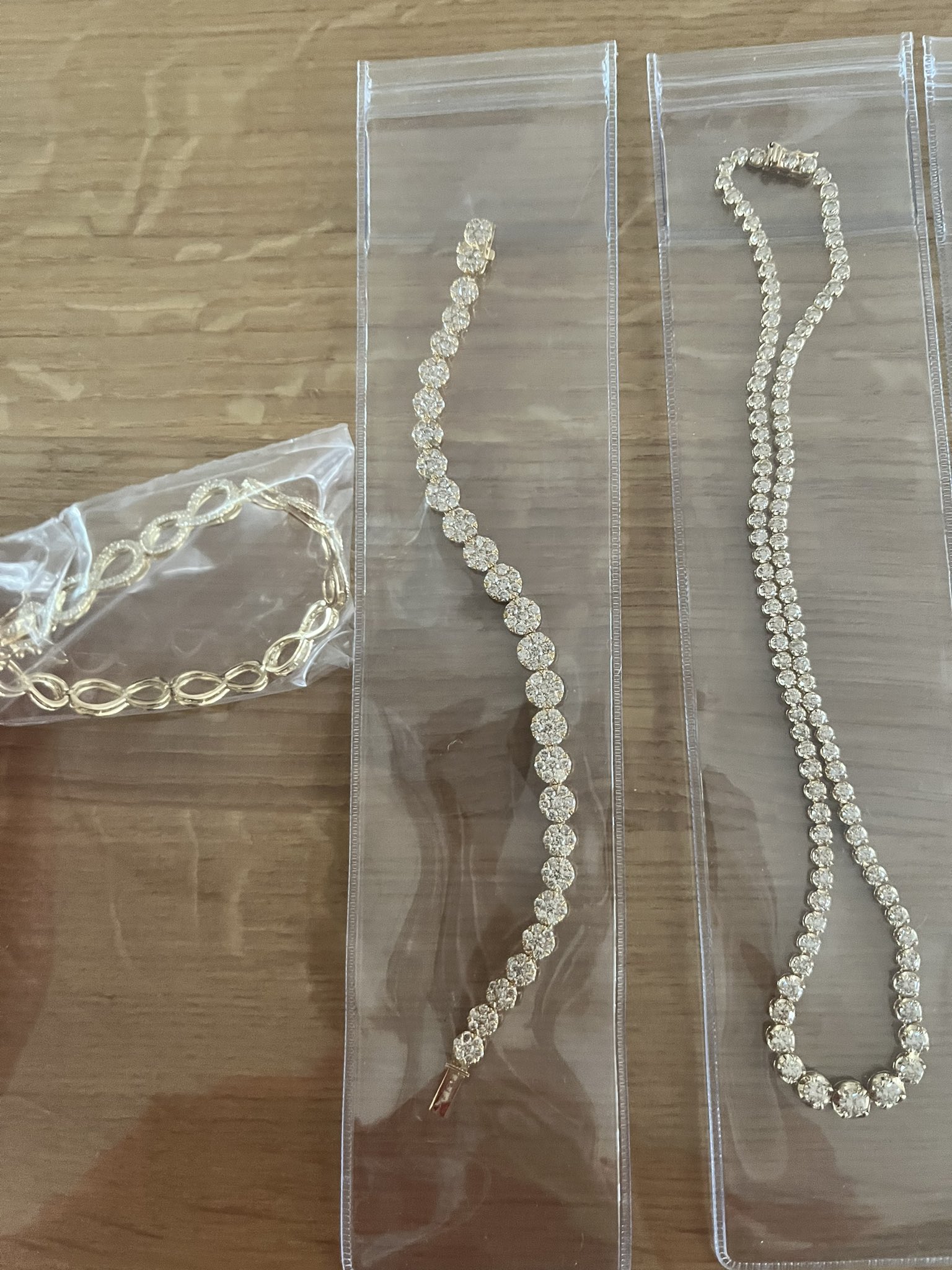 パスカルマリエデマレ シームレス テニスブレス-