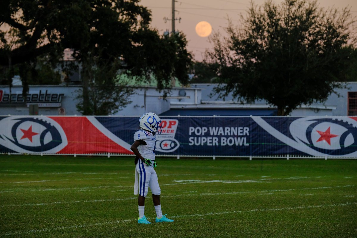 Day 4 of the 2022 Pop Warner Super Bowl at <a href="/CWStadium/">Camping World Stadium</a> is in the books. 🏈 #popwarnersuperbowl