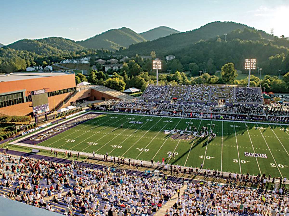 Manning_Lasso's tweet photo. After a great call with @CoachWellsWCU, I’m blessed and honored to announce I have received a PWO to Western Carolina 💜🤍 #gocatamounts @CAPSfootball https://t.co/LP7MsxWC04