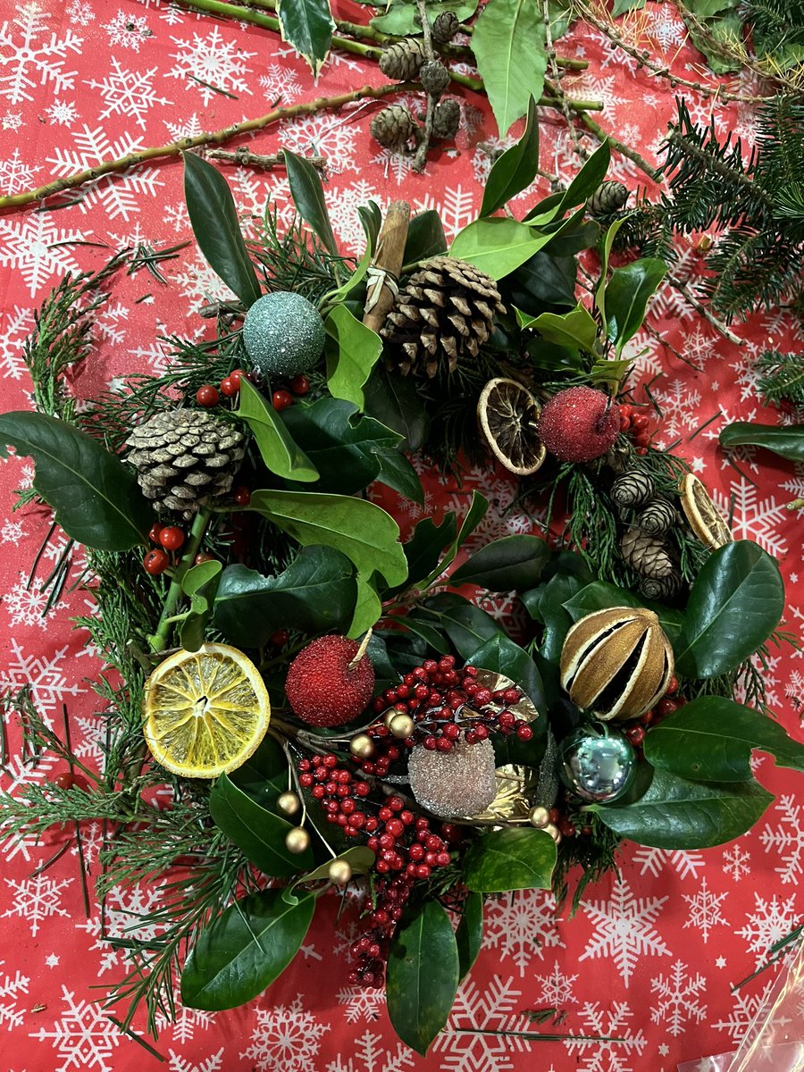 BarbaraBoertien's tweet photo. @FionaWr59984920 @AlmondHousing Glad you all enjoyed it🎄managed to get a few photos including the best Xmas tree decoration ever made! Your boy was so proud of his creation 🙌 #GrowingTogether https://t.co/MQqIQ6NfLx